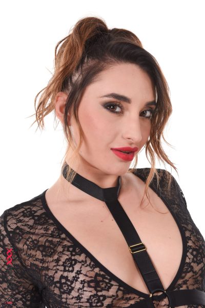 Sara Diamante in Black Diamondas a nude model Image #2